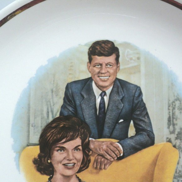 President and Mrs. John F. Kennedy 9" Plate Decorator Collectible Gold Trim - Picture 2 of 5